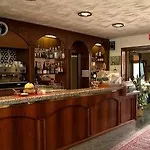 Отель Mirabeau