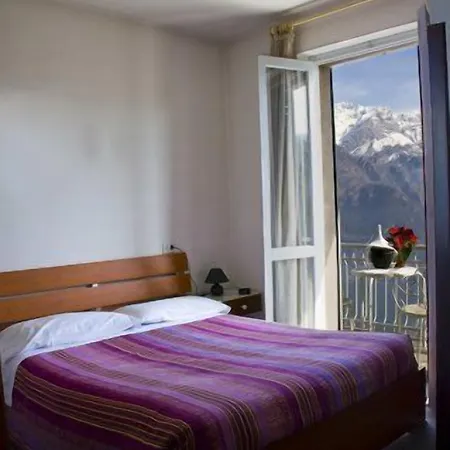 Mirabeau Hotel 3*