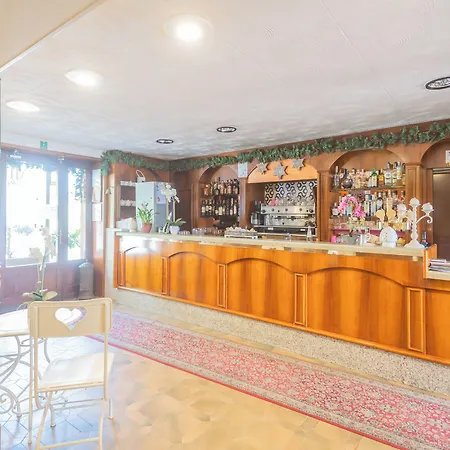Mirabeau Hotel